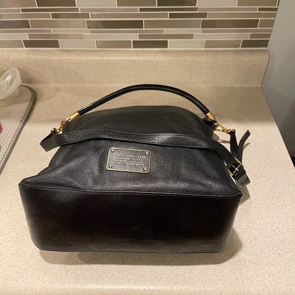 Black Marc Jacobs Crossbody - Picture 2 of 7